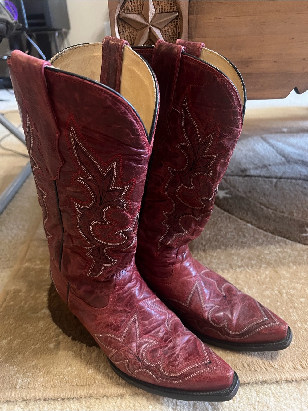 Justin Boots Women's Over-the-Knee Western Boots in Burgundy Red